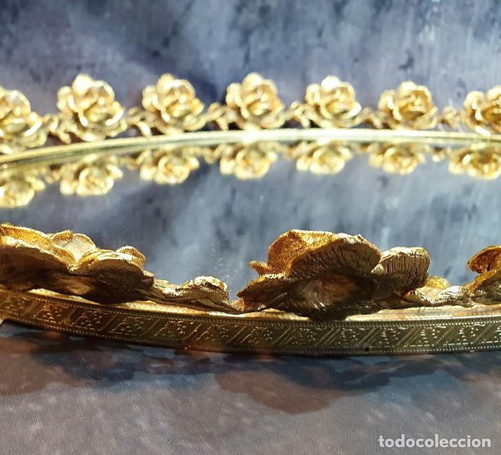 Antig&uuml;edades: ESPEJO OVALADO DE BRONCE - Foto 3
