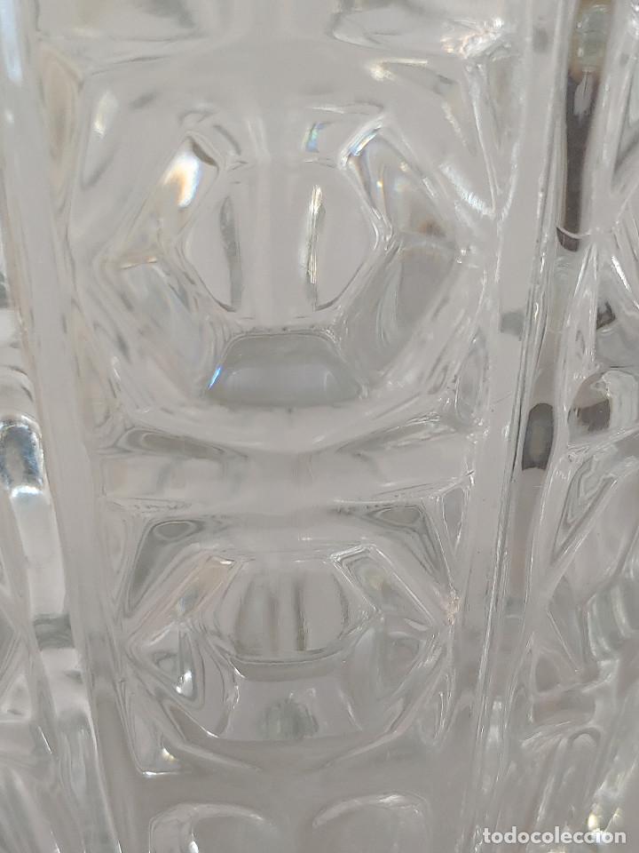 Antig&uuml;edades: JARRON DE CRISTAL TALLADO TRANSPARENTE - Foto 5