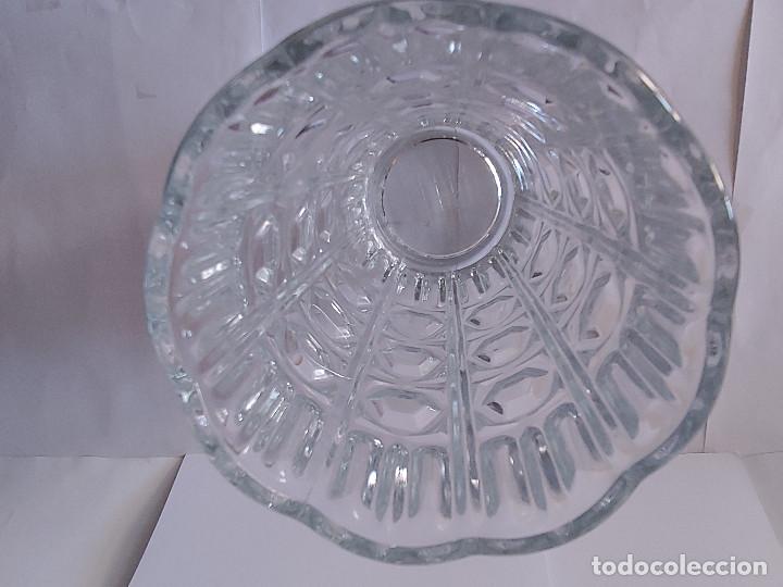 Antig&uuml;edades: JARRON DE CRISTAL TALLADO TRANSPARENTE - Foto 9