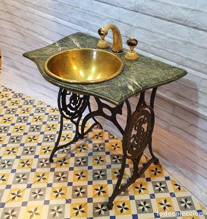 Antig&uuml;edades: LAVABO CON MARMOL Y GRIFERIA - Foto 3