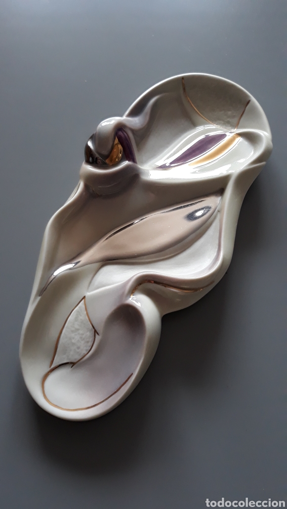 Antig&uuml;edades: Peque&ntilde;o centro de mesa o vaciabolsillos de porcelana galos