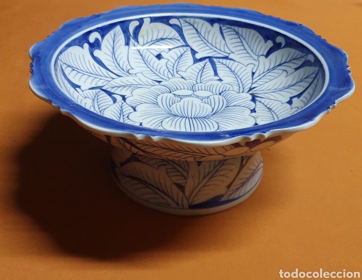Antig&uuml;edades: Frutero porcelana - Foto 1