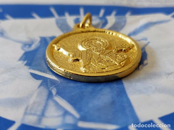 Antig&uuml;edades: Medalla Chapada en oro. - Foto 5