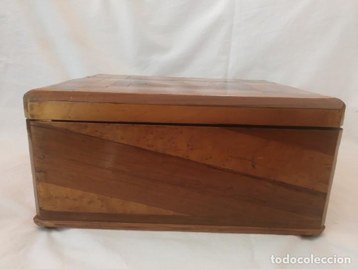 Antig&uuml;edades: ANTIGUA CAJA TARACEA - JOYERO - Foto 4