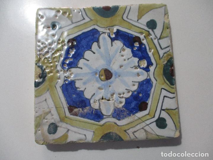 Antig&uuml;edades: Azulejo Antiguo bien conservado - Foto 1