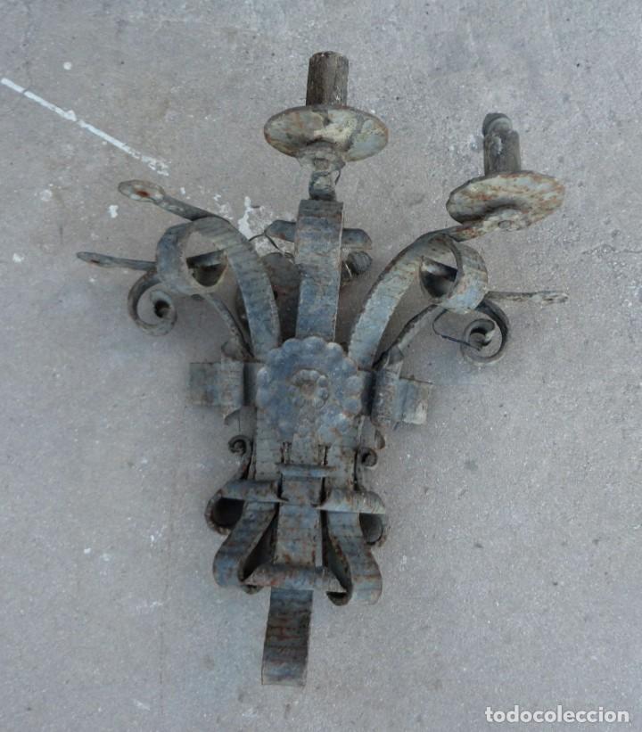 Antig&uuml;edades: Aplique de forja para restaurar - Foto 2