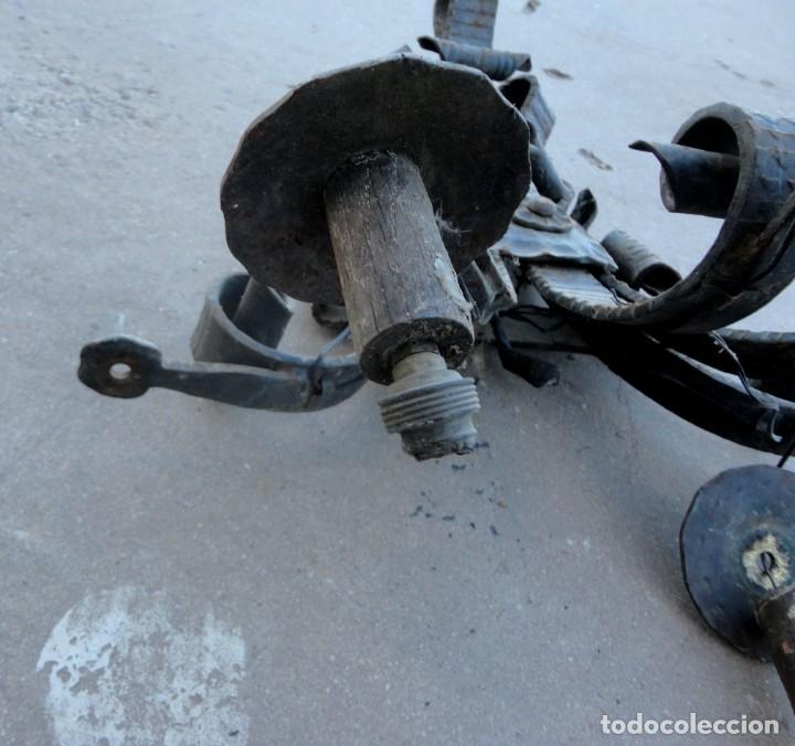Antig&uuml;edades: Aplique de forja para restaurar - Foto 5