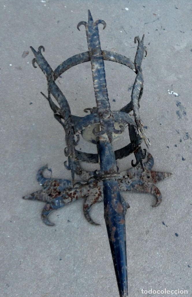 Antig&uuml;edades: Aplique de forja para restaurar - Foto 1