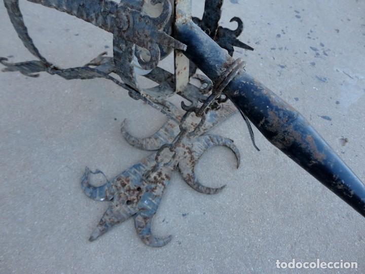 Antig&uuml;edades: Aplique de forja para restaurar - Foto 6