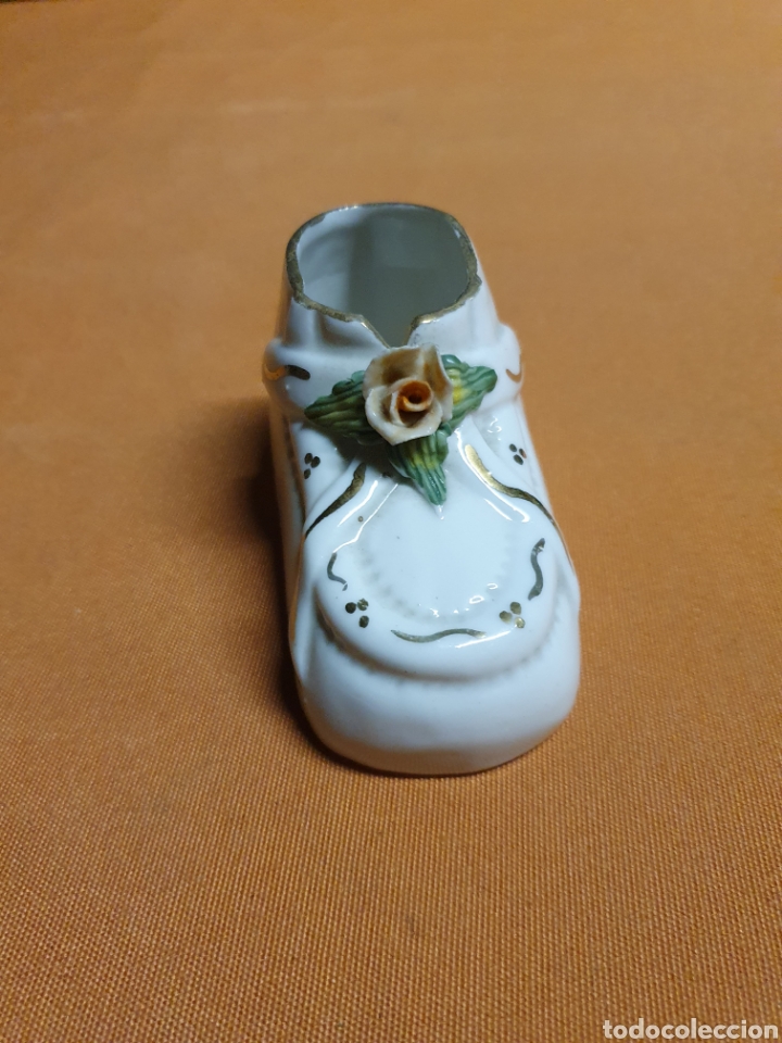 Antig&uuml;edades: Zapato Porcelana - Foto 2
