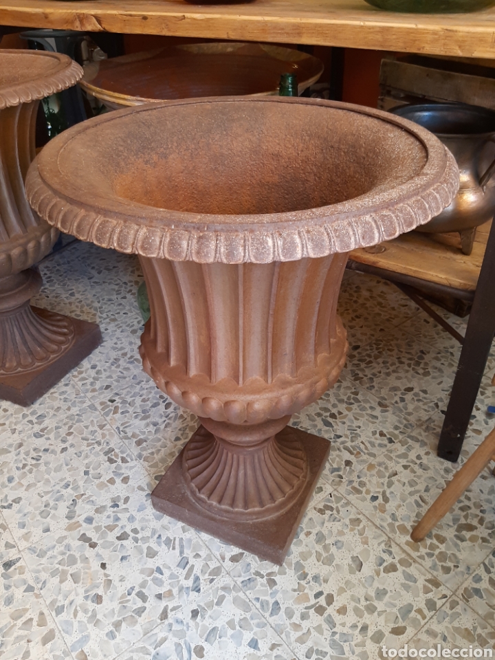 Antig&uuml;edades: Extraodinario macetero antiguo - Foto 4