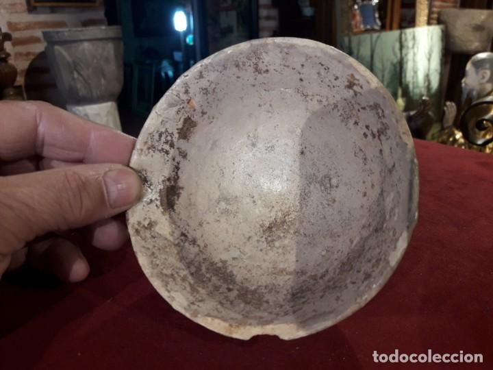 Antig&uuml;edades: Escudilla medieval - Foto 2