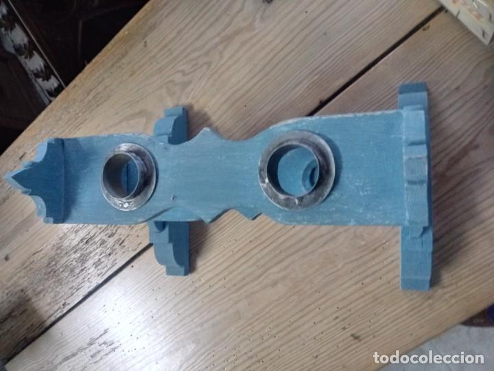Antig&uuml;edades: Hachero o candelero de madera - Foto 7