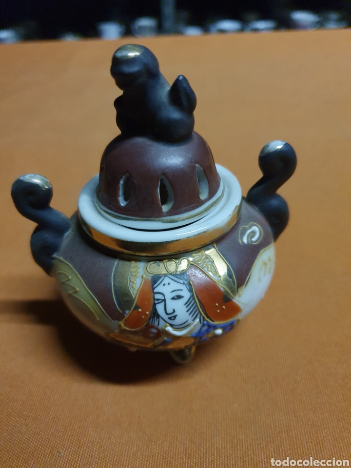 Antig&uuml;edades: Bote porcelana - Foto 1