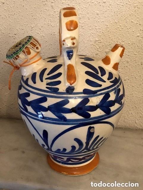 Antig&uuml;edades: BOTIJO REDONDO ESMALTADO EN BLANCO CON DIBUJO - Foto 1