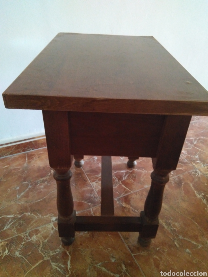 Antig&uuml;edades: Mesilla antigua de la mesa - Foto 4