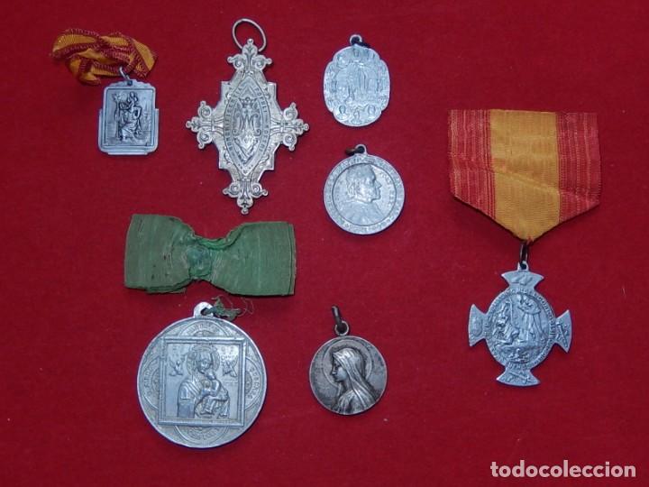 Antig&uuml;edades: Lote de 7 medallas religiosas. - Foto 1