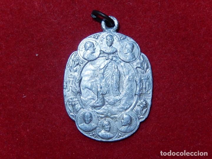 Antig&uuml;edades: Lote de 7 medallas religiosas. - Foto 12
