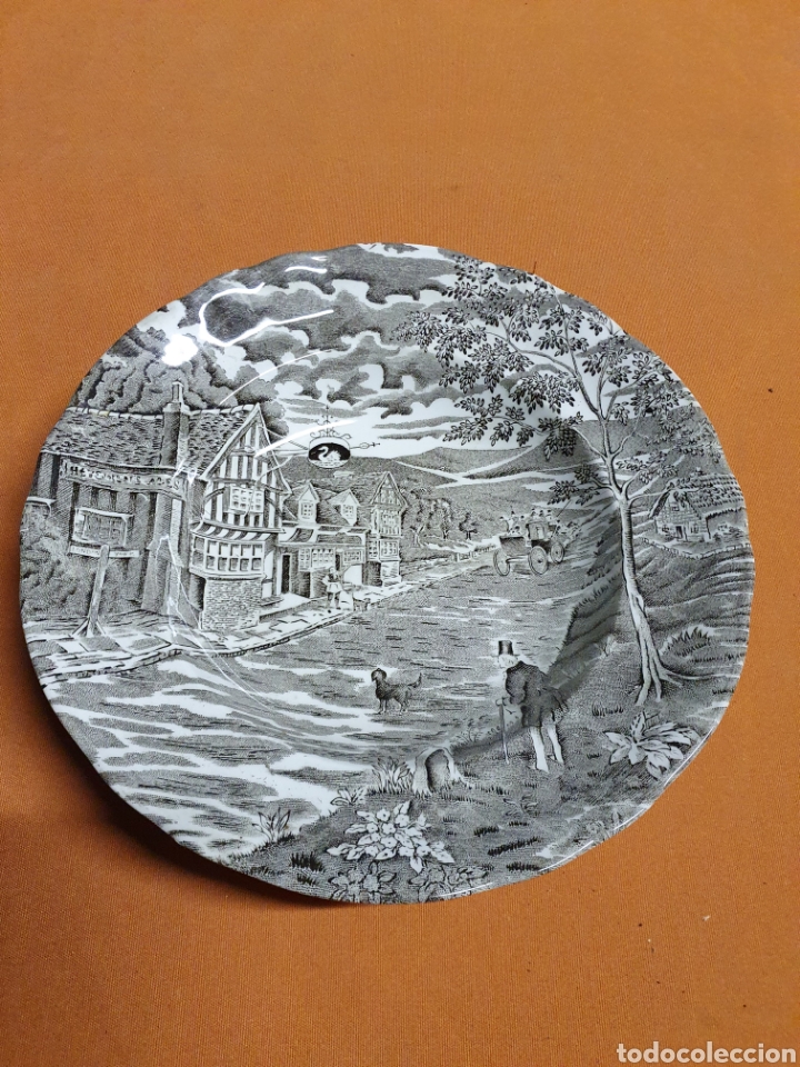Antig&uuml;edades: 6 platos Porcelana - Foto 1