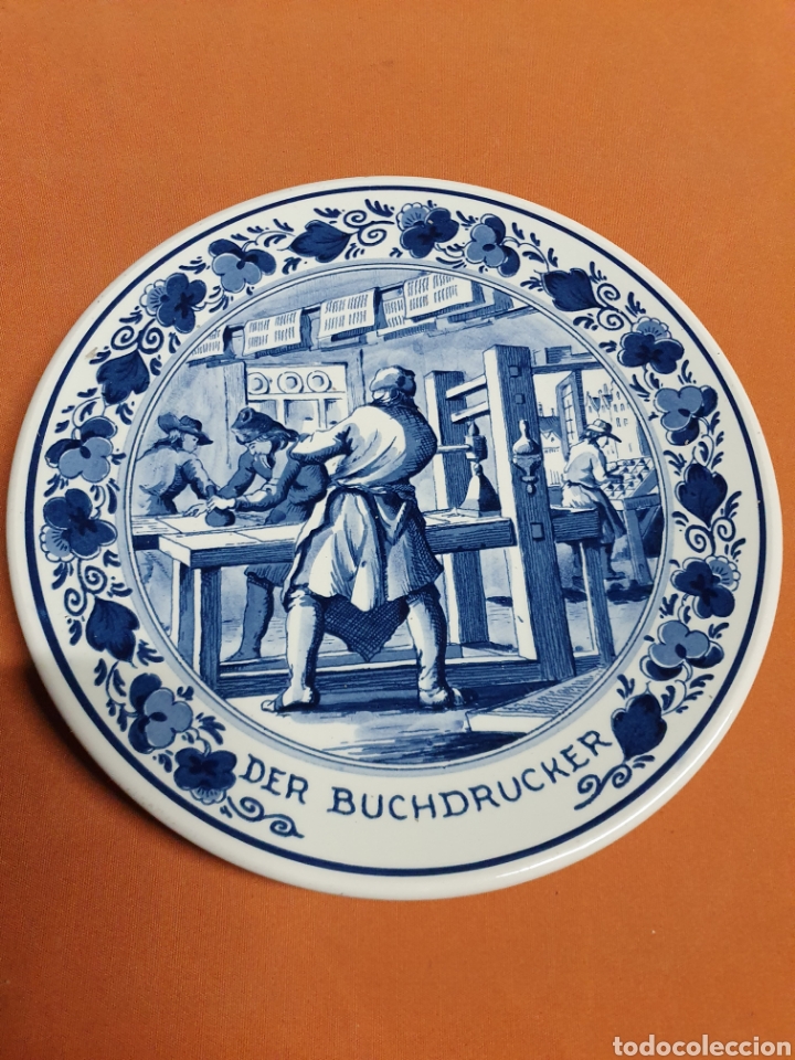 Antig&uuml;edades: Plato Porcelana - Foto 1