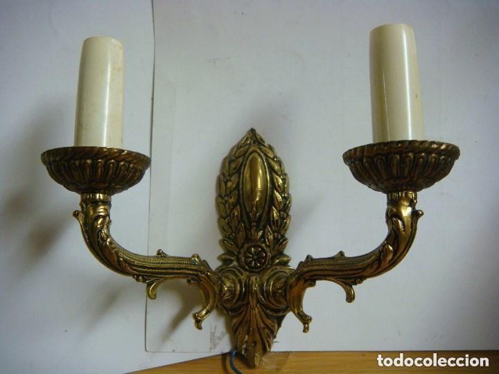 Antig&uuml;edades: LAMPARA APLIQUE DE PARED DE LATON - Foto 1