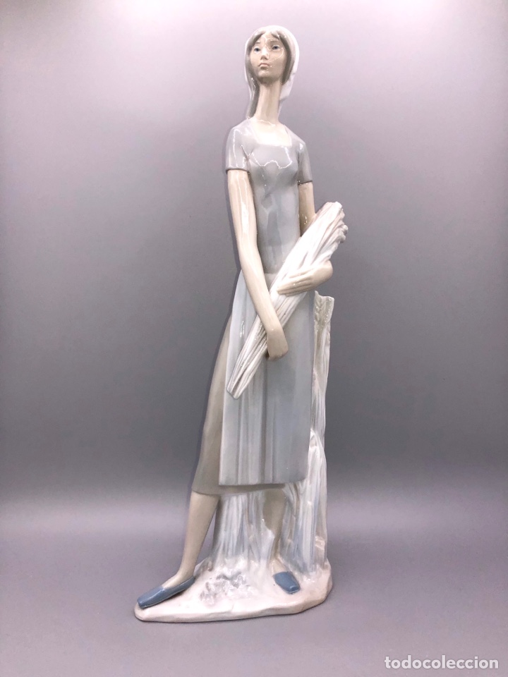 Antig&uuml;edades: REF: 01004582 &ldquo;SEGADORA&rdquo; LLADR&Oacute; - Foto 2