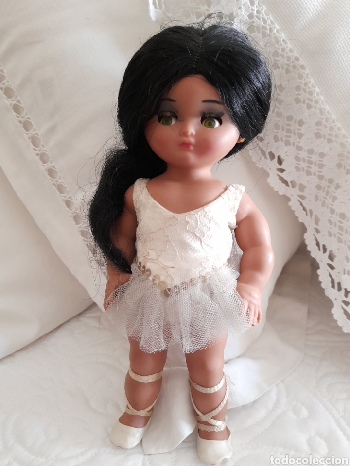 Antig&uuml;edades: Mu&ntilde;eca Linda Pirula - Foto 1
