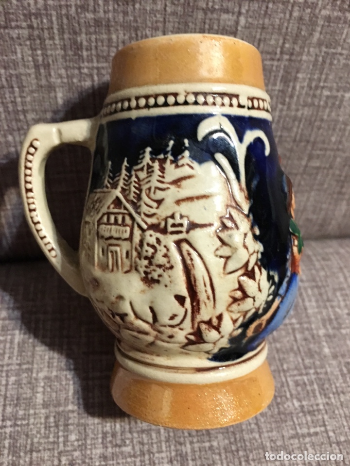 Antig&uuml;edades: Jarra cerveza king 10cm - Foto 1