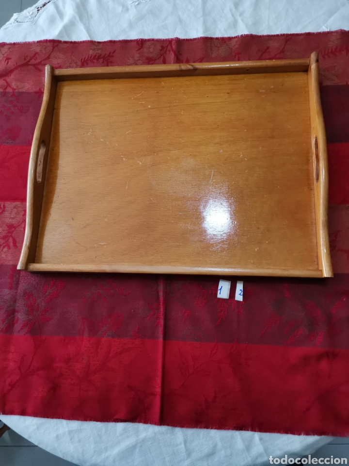 Antig&uuml;edades: Bandeja de madera enmalletada - Foto 1