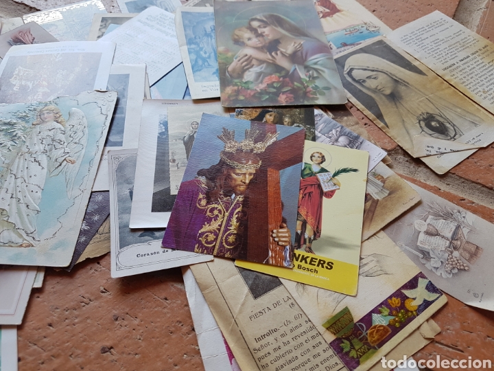 Antig&uuml;edades: Inmenso lote de estampillas religiosas - Foto 4