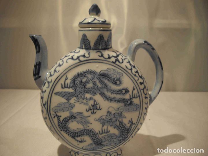 Antig&uuml;edades: TETERA CHINA DRAGONES AZULES - Foto 1