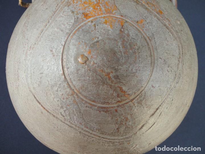 Antig&uuml;edades: Alfarer&iacute;a castellana: Gran cantimplora - Foto 5