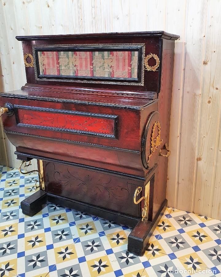 Antig&uuml;edades: ANTIGUO ORGANILLO FUNCIONANDO - Foto 5