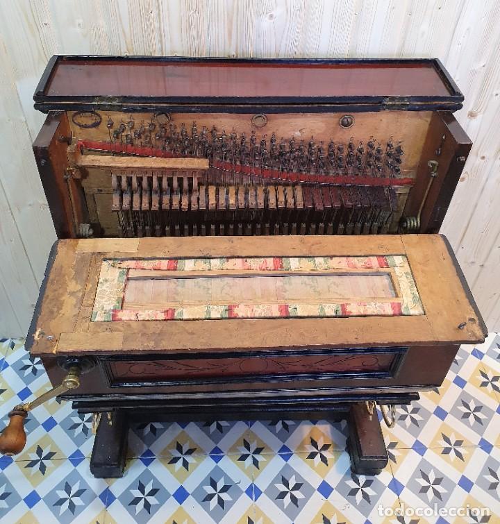 Antig&uuml;edades: ANTIGUO ORGANILLO FUNCIONANDO - Foto 7