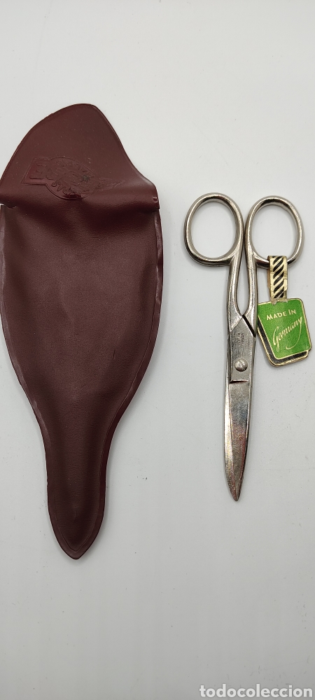 Oggetti Antichi: Tijera nueva a estrenar crossed palms made in germany.