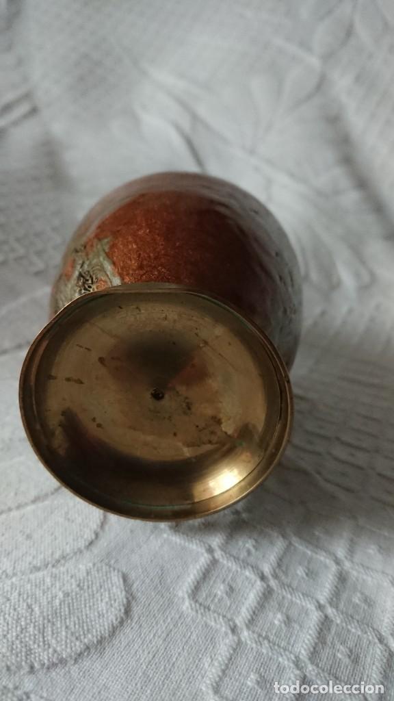 Antig&uuml;edades: PEQUE&Ntilde;O JARR&Oacute;N DE BRONCE? Y ESMALTE - Foto 2