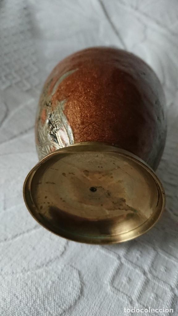 Antig&uuml;edades: PEQUE&Ntilde;O JARR&Oacute;N DE BRONCE? Y ESMALTE - Foto 3