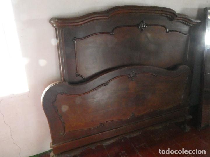 Antig&uuml;edades: cama de matrimonio de caoba - Foto 1