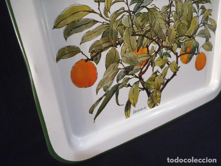 Antig&uuml;edades: BANDEJA SERVIR ( CHAPA ) - Foto 2
