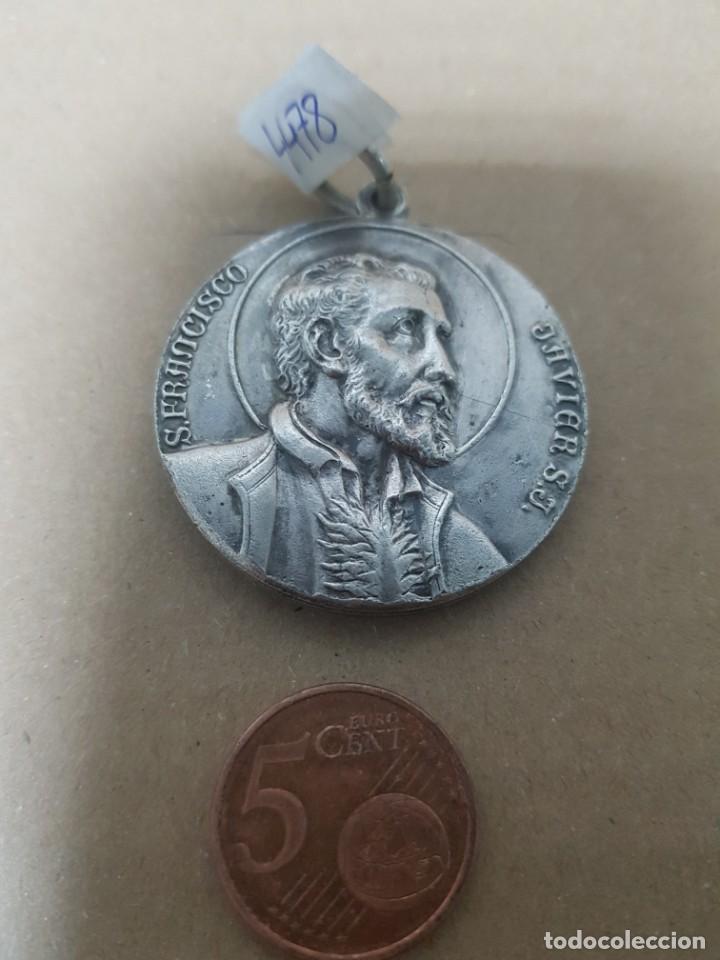 Antig&uuml;edades: Medalla san Francisco Javier - Foto 1