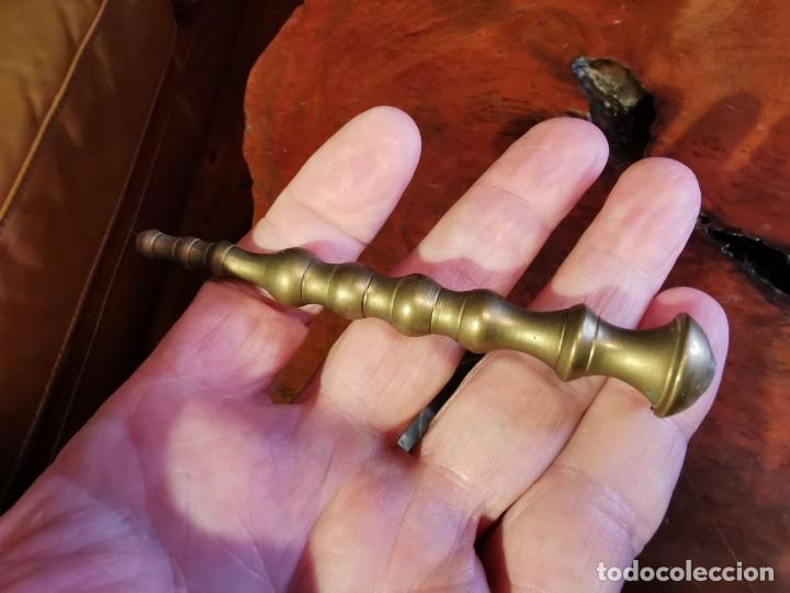 Antig&uuml;edades: PEQUE&Ntilde;O MORTERO DE BRONCE 7X5 CM - Foto 3