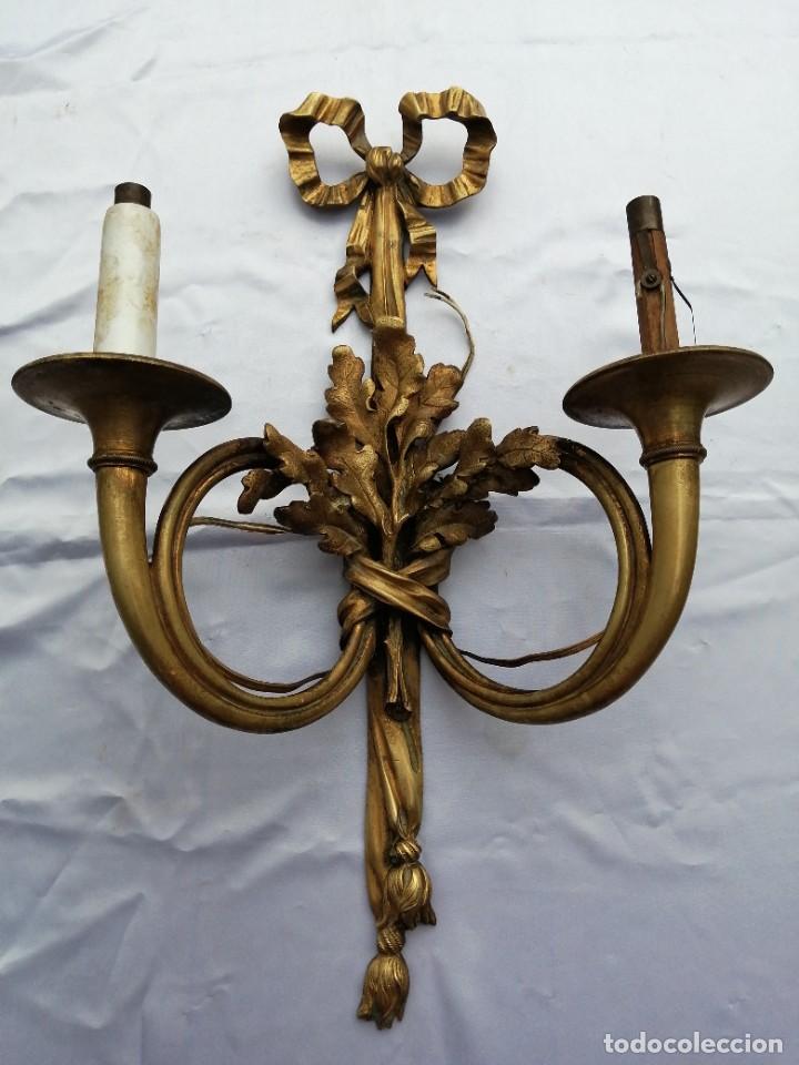 Antig&uuml;edades: Antiguo aplique Imperio bronce dorado - Foto 4