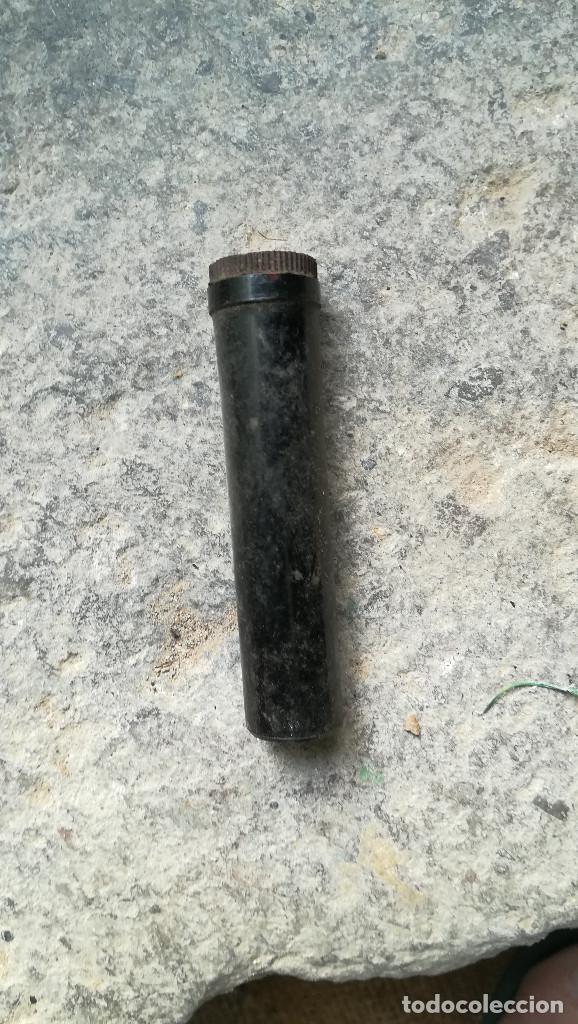 Antiquit&eacute;s: ANTIGUO BOTE DE PASTILLAS OKAL