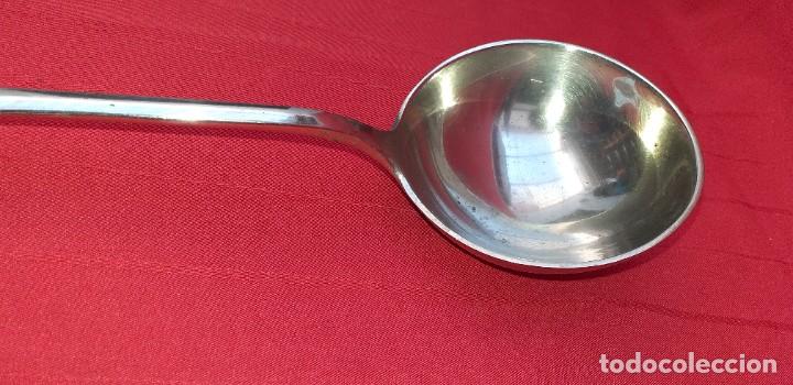Antig&uuml;edades: CUCHARON DE SERVIR SIGLO XX - Foto 6