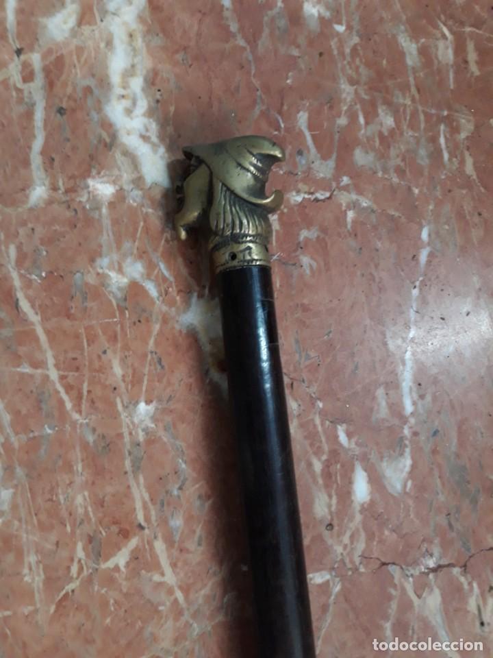 Antig&uuml;edades: BASTON MADERA NOGAL CON CABEZA BRONCE - Foto 2