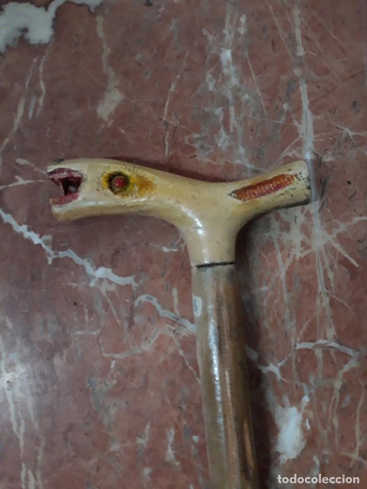 Antig&uuml;edades: BASTON MADERA TALLADA.CABEZA BESTIA - Foto 2