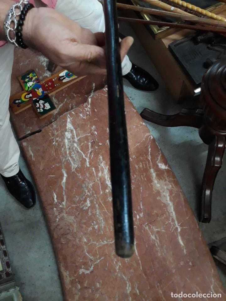 Antig&uuml;edades: BASTON MADERA EBONIZADA EMPU&Ntilde;ADURA ASTA - Foto 5