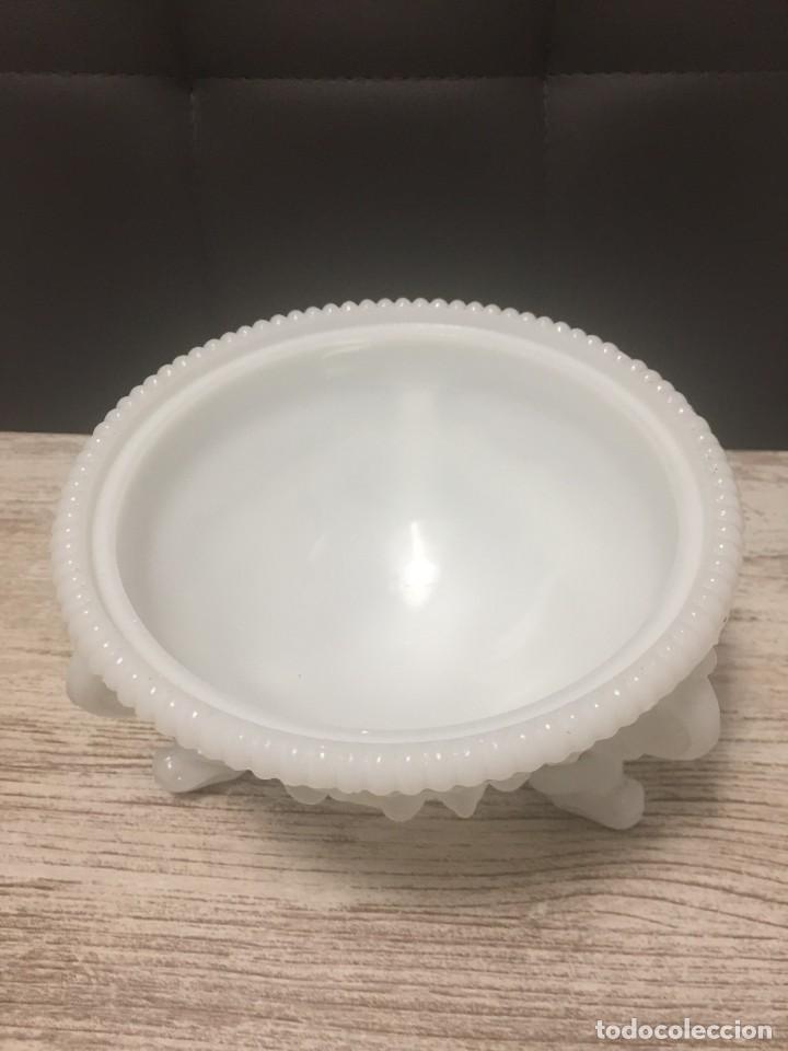 Antig&uuml;edades: BOMBONERA CARAMELERA OPALINA BLANCA - Foto 7