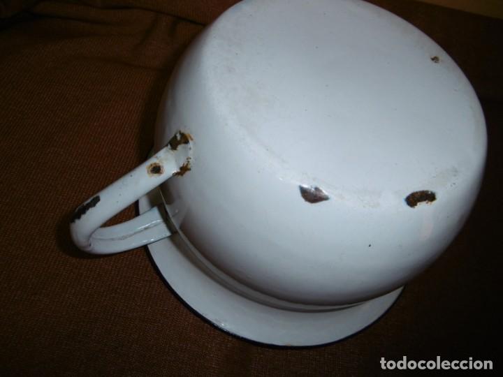 Antig&uuml;edades: ANTIGUO ORINAL METAL ESMALTADO. - Foto 3
