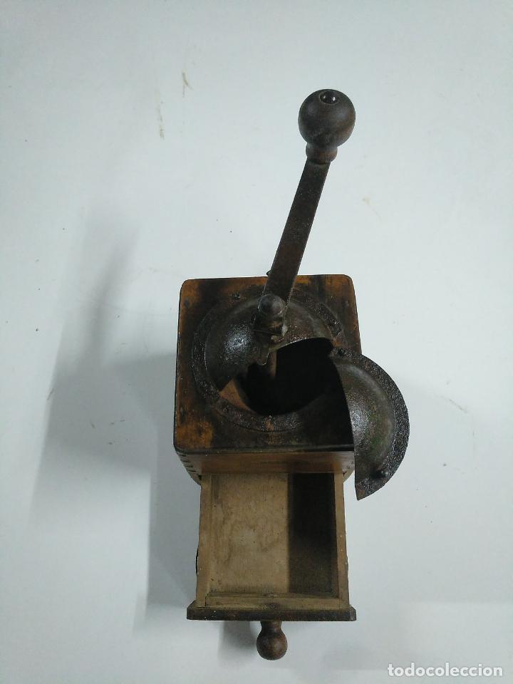Antig&uuml;edades: Molinillo Molinete antiguo de caf&eacute; - Foto 3